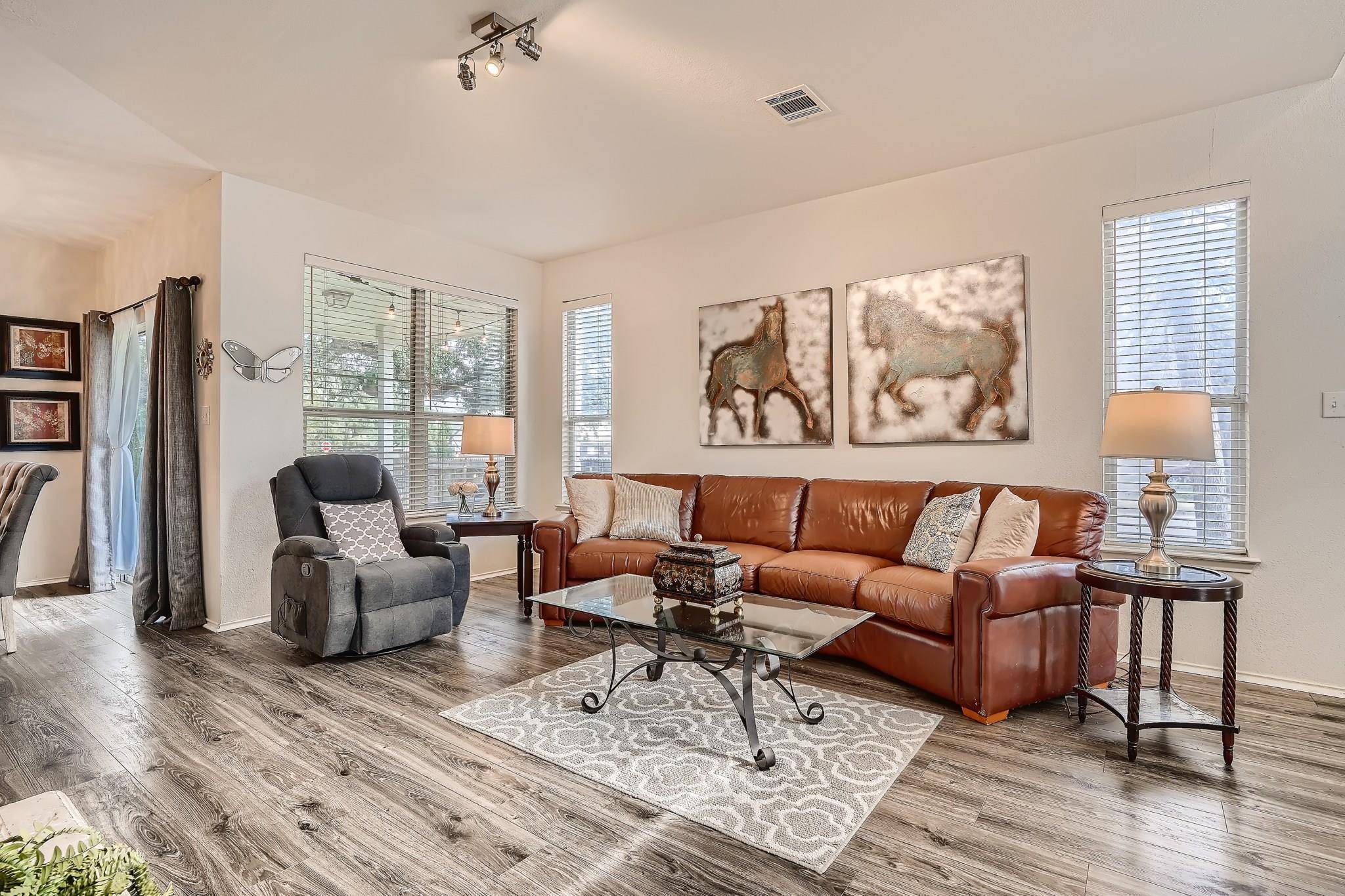 4300 Walling Forge DR, Austin, TX 78727