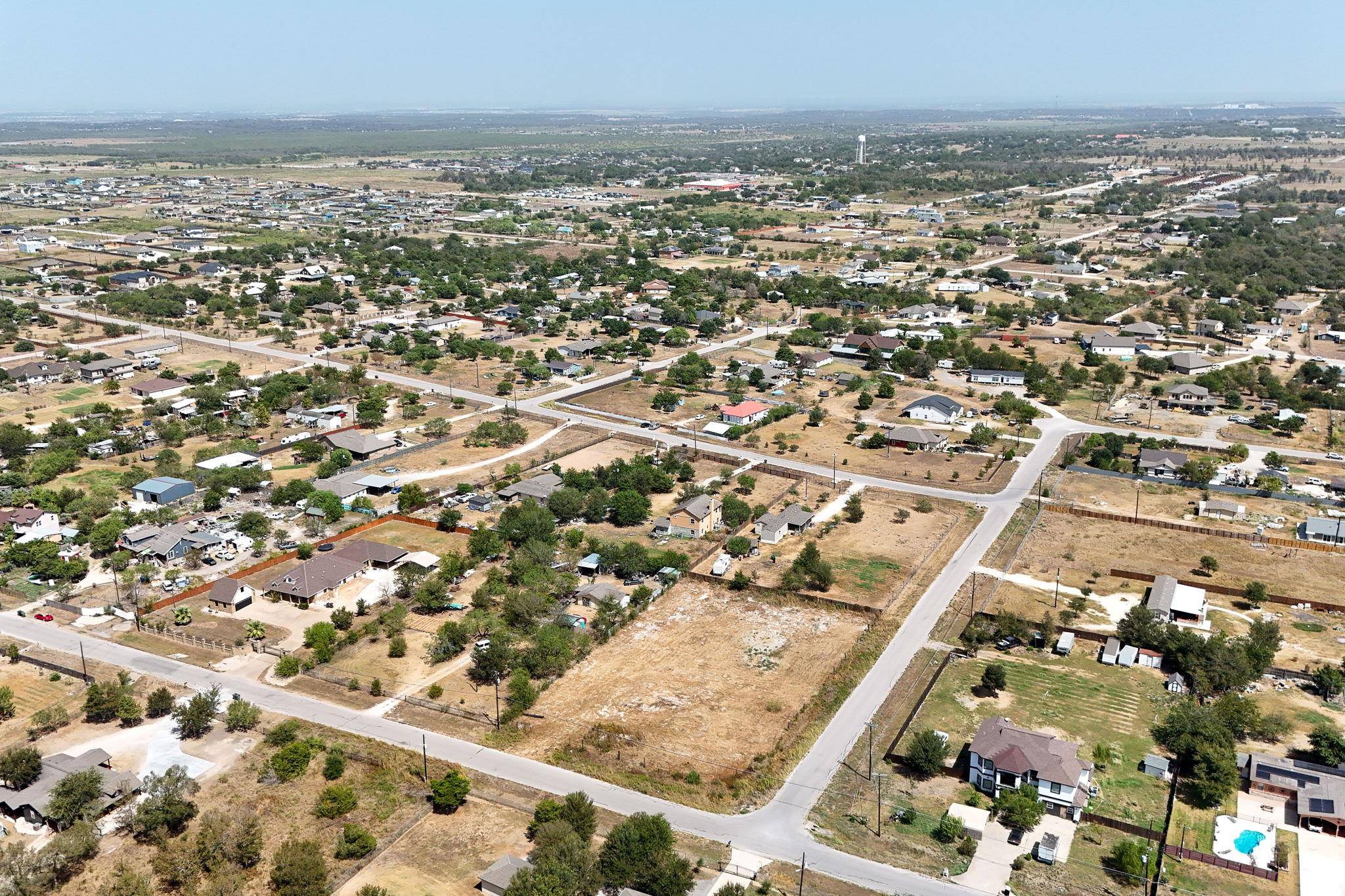 190 Monterrey Hills DR, Del Valle, TX 78617