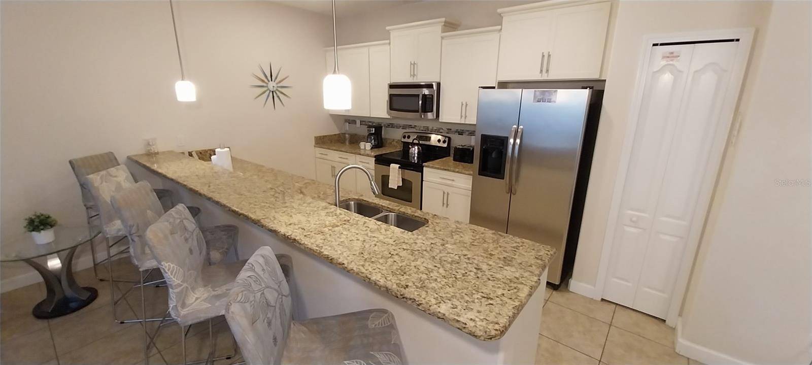 3027 BEACH PALM AVE #3027, Kissimmee, FL 34747