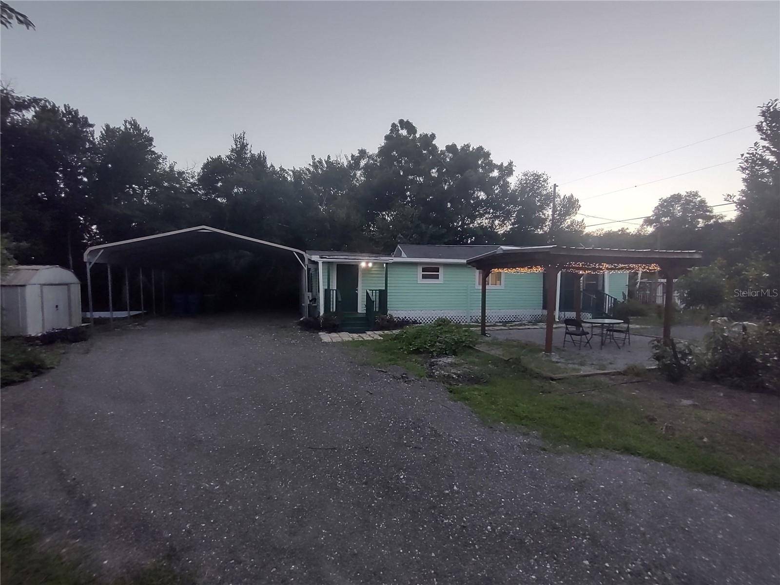 901 HIBISCUS CT, Tavares, FL 32778