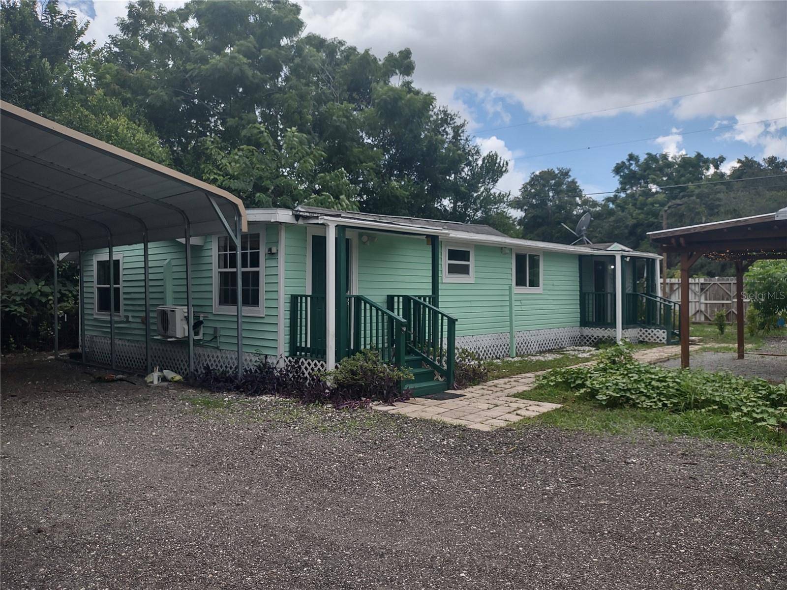 901 HIBISCUS CT, Tavares, FL 32778