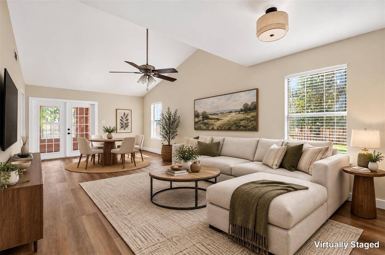 4 COVE LN, Eustis, FL 32726