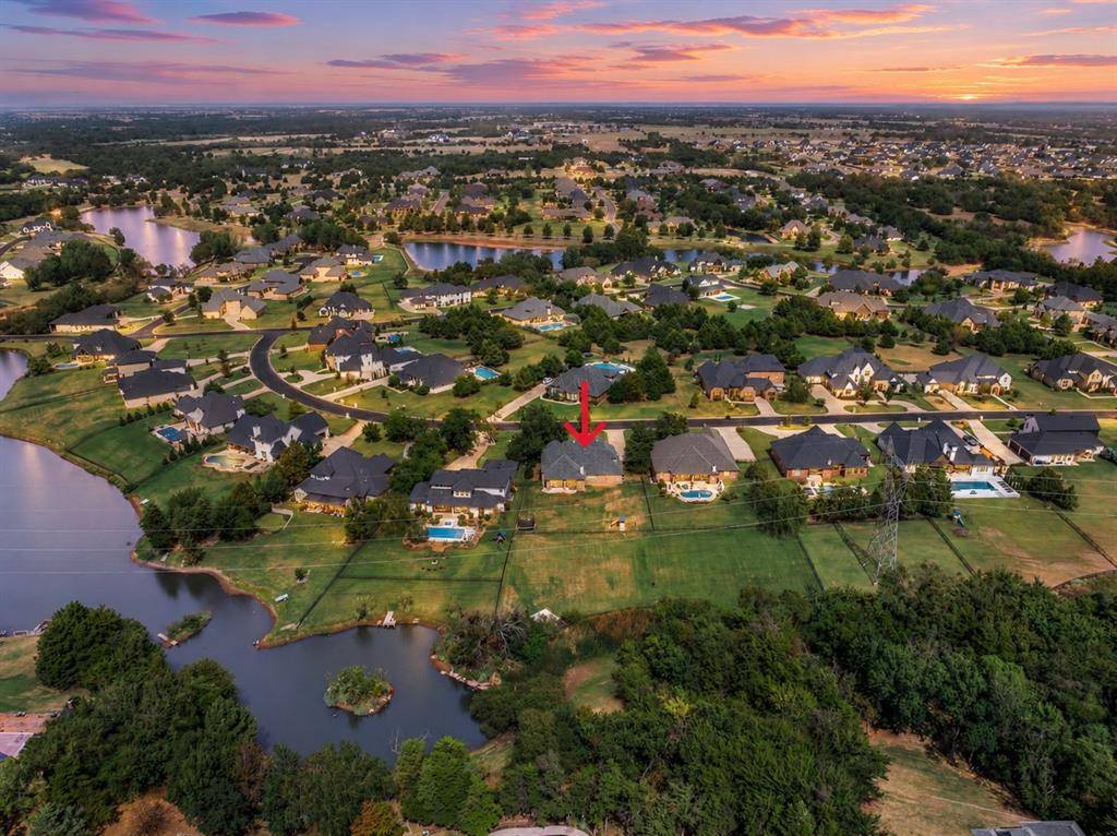 2654 S Loblolly LN, Edmond, OK 73012