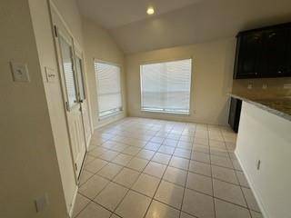 10717 Elmhurst Lane, Fort Worth, TX 76244