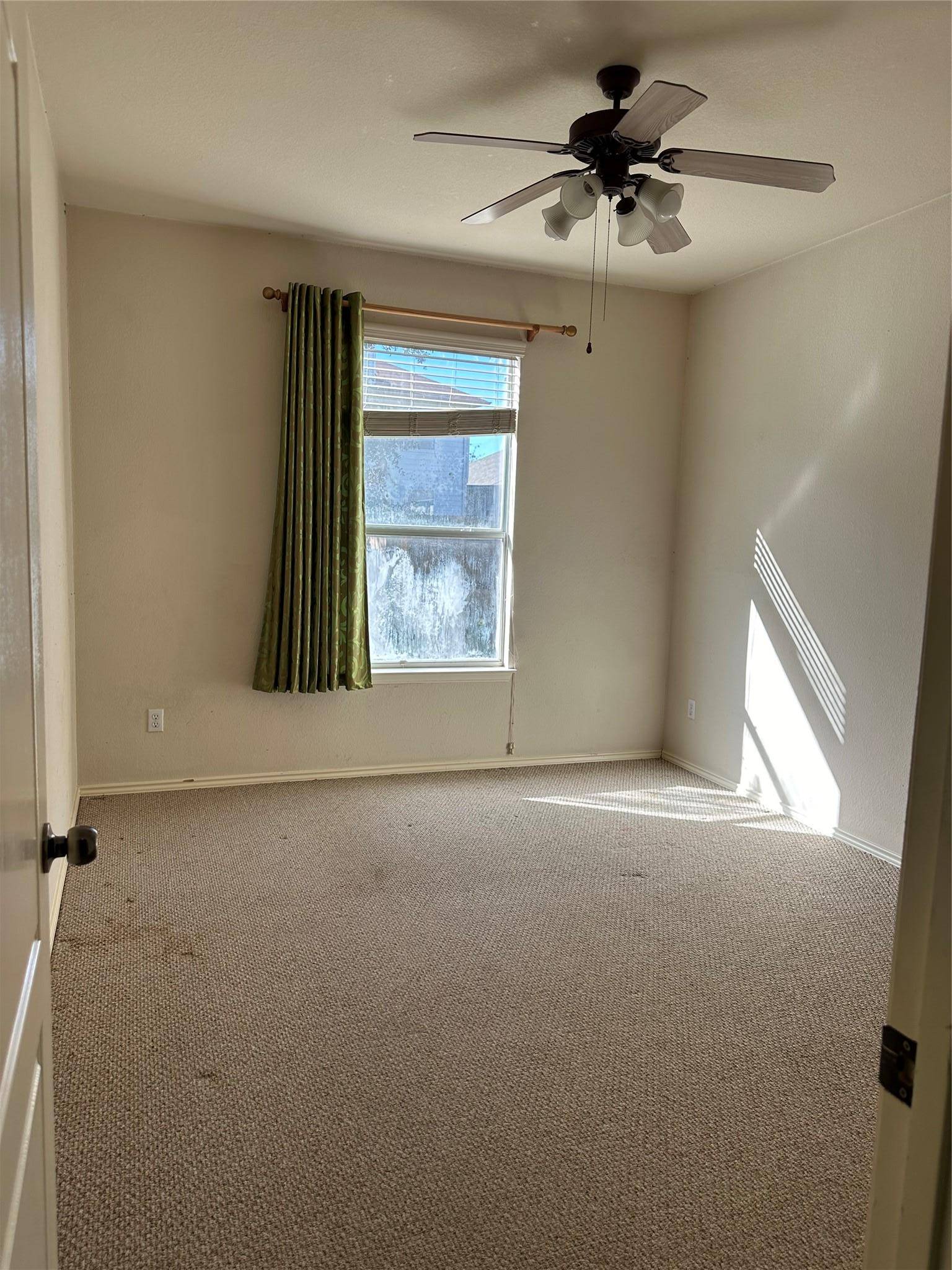 3200 Peruga LN, Round Rock, TX 78681