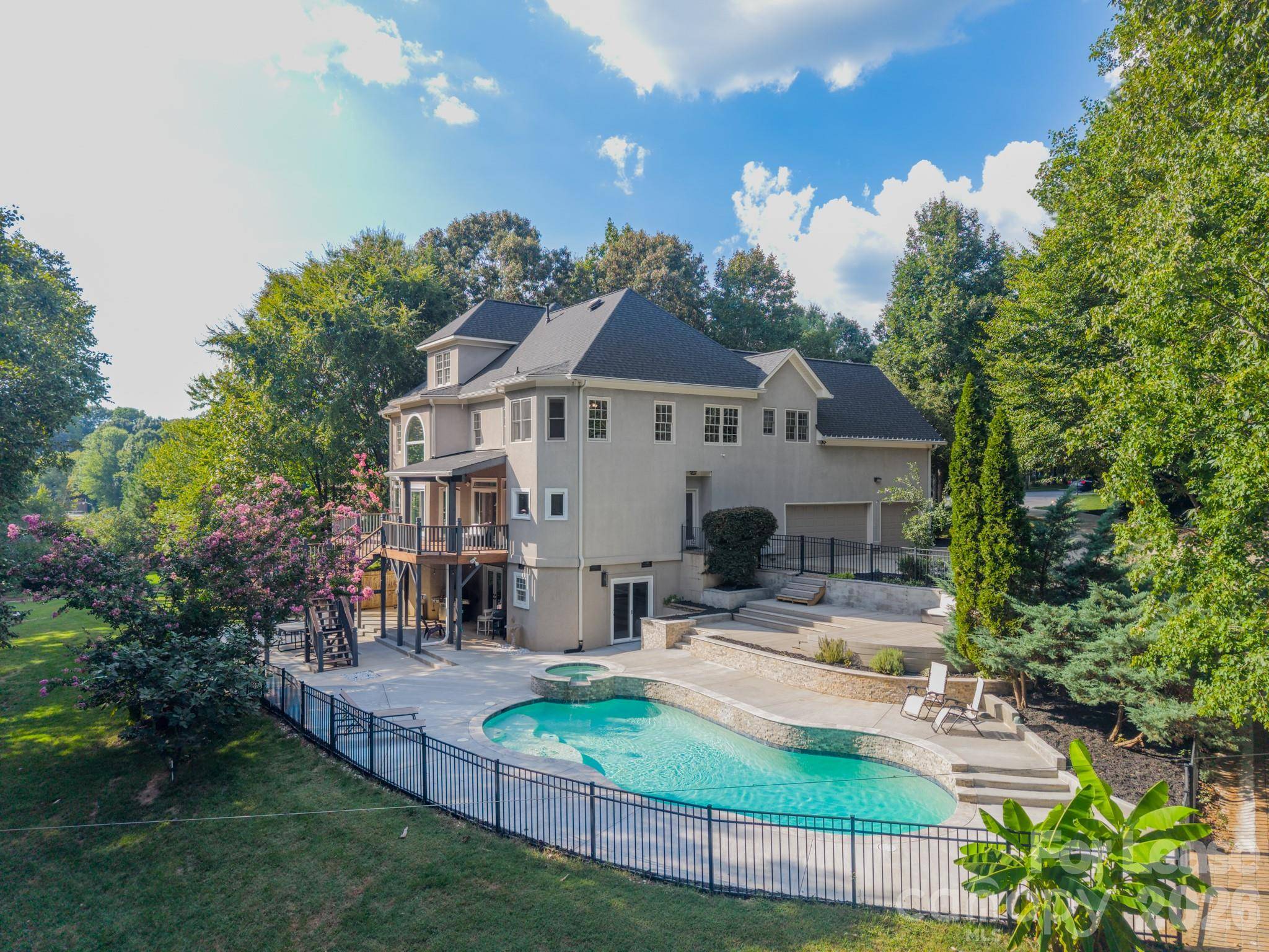 2006 Sandy Pond LN, Waxhaw, NC 28173