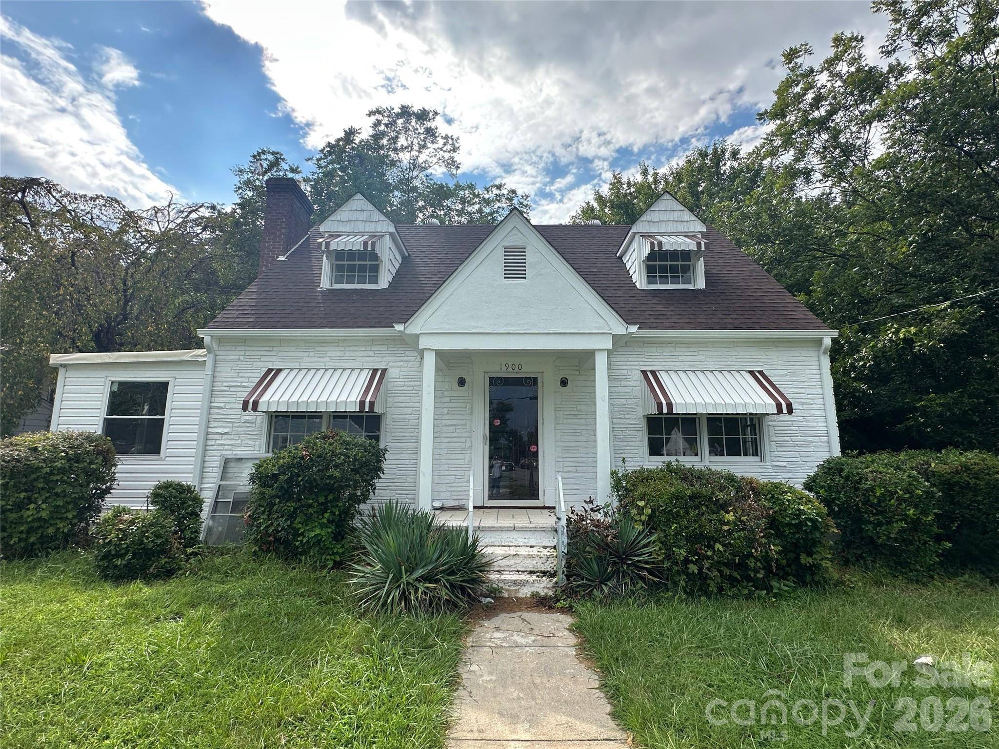 1900 Peachtree ST, Winston Salem, NC 27107