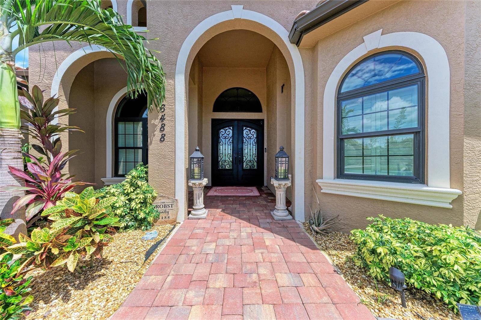 16488 LIGGETT CIR, Port Charlotte, FL 33981