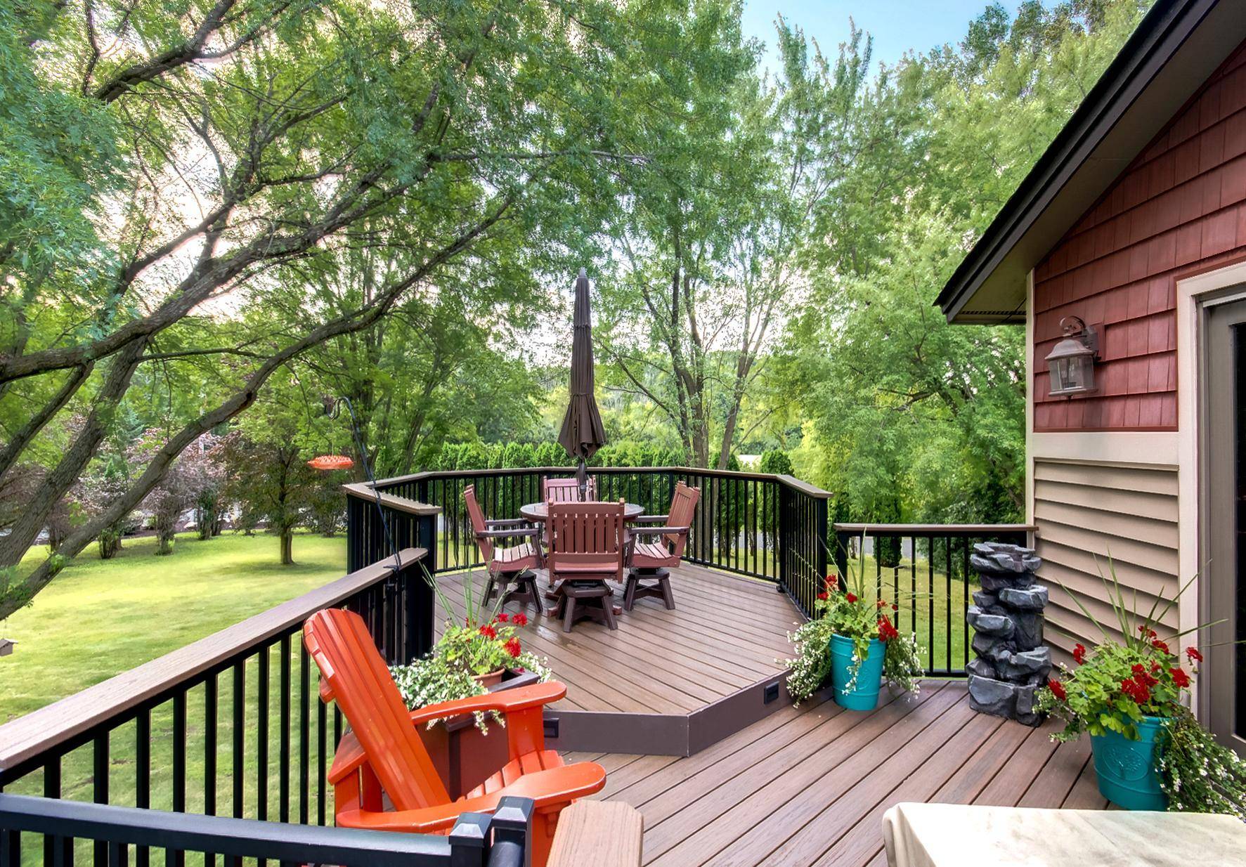22710 Pinto LN, Lakeville, MN 55044