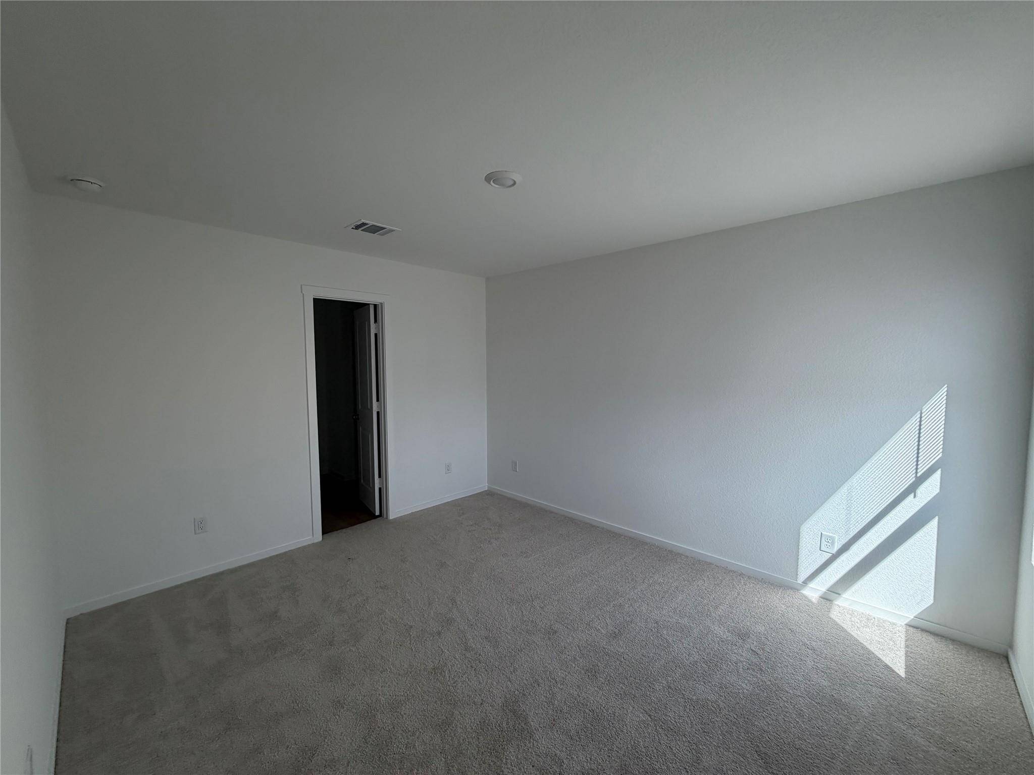 309 Rockies RD, Hutto, TX 78634
