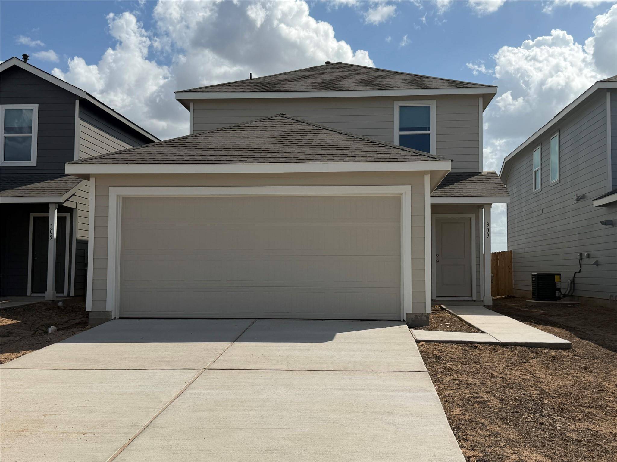 309 Rockies RD, Hutto, TX 78634