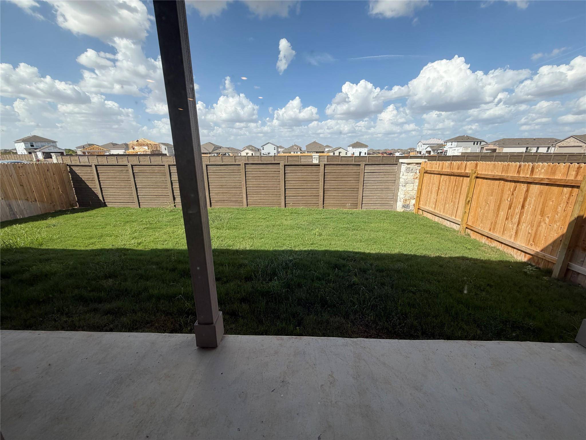 316 Rockies RD, Hutto, TX 78634