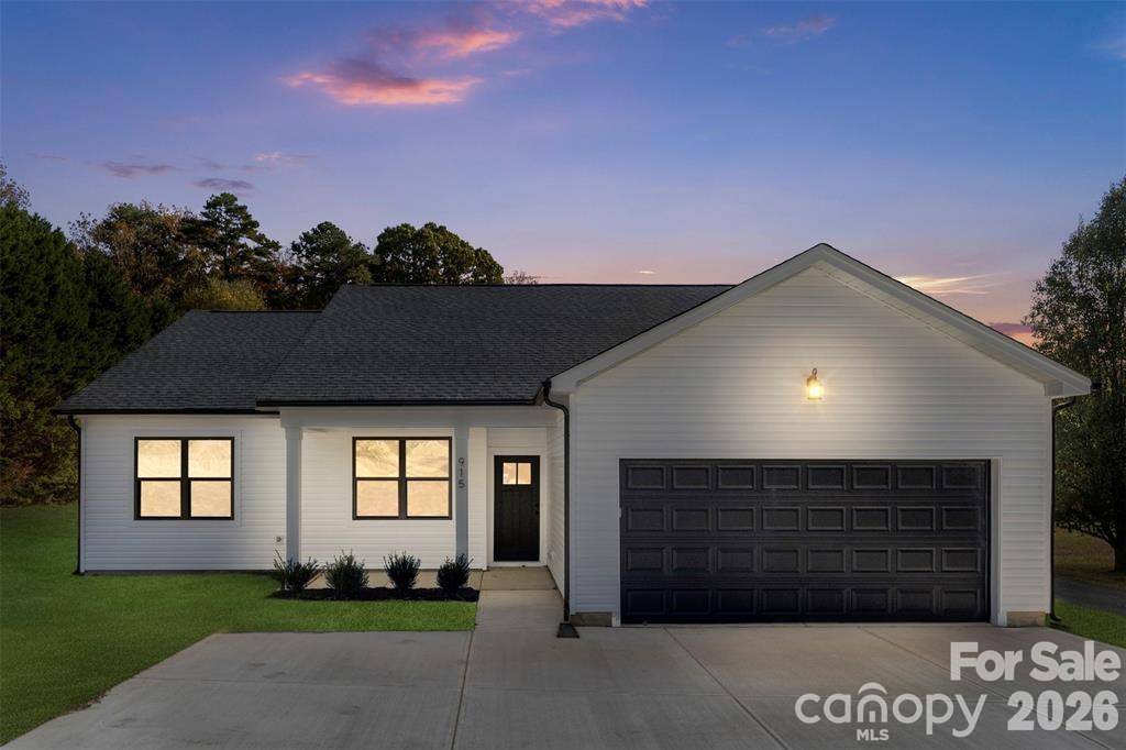 152 Mccarver RD, Gastonia, NC 28056