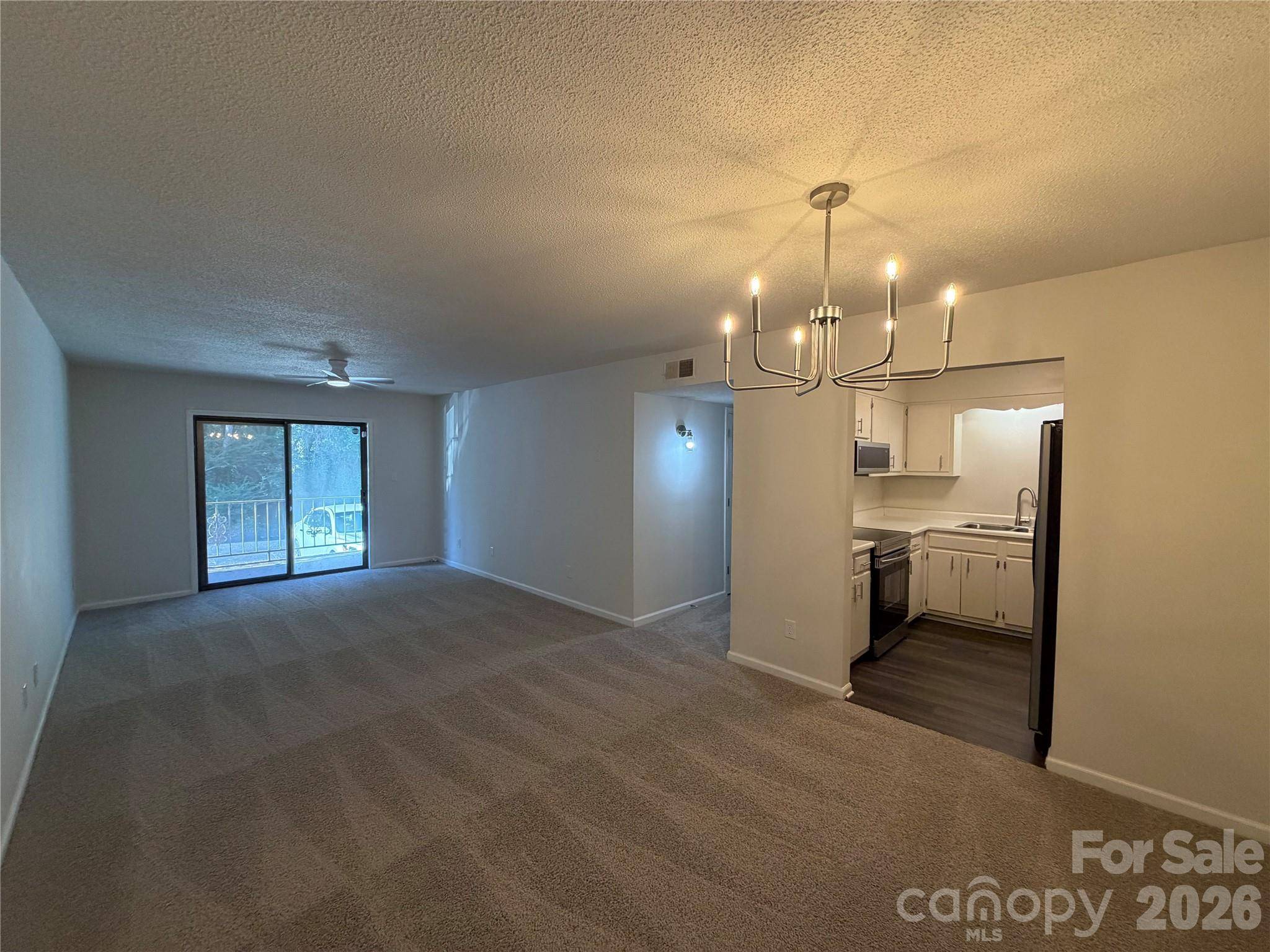 101 Carriage House DR, Kannapolis, NC 28081