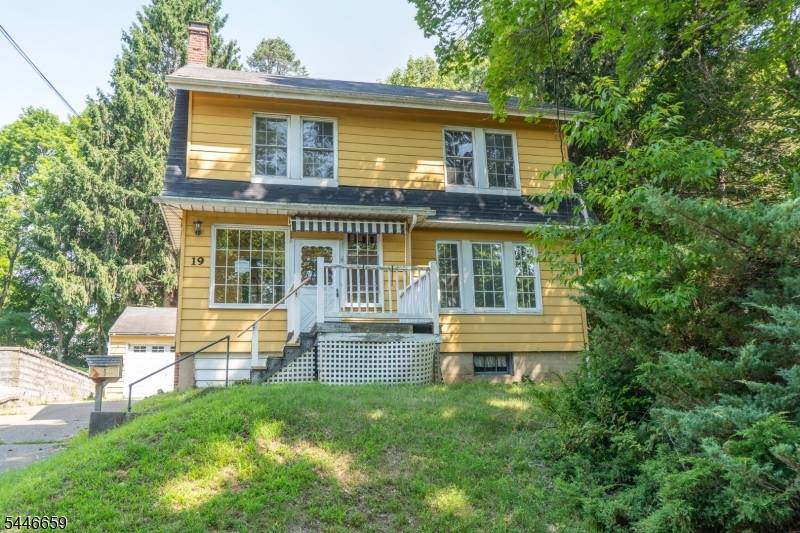 19 New St, High Bridge Boro, NJ 08829