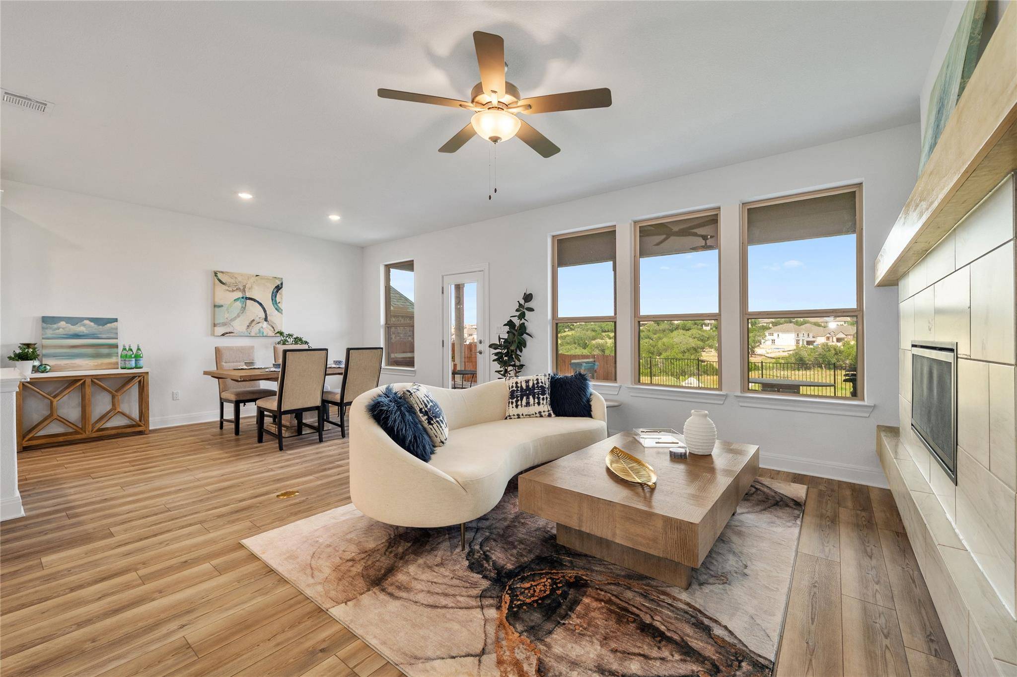 6605 Apache Plum LN, Spicewood, TX 78669