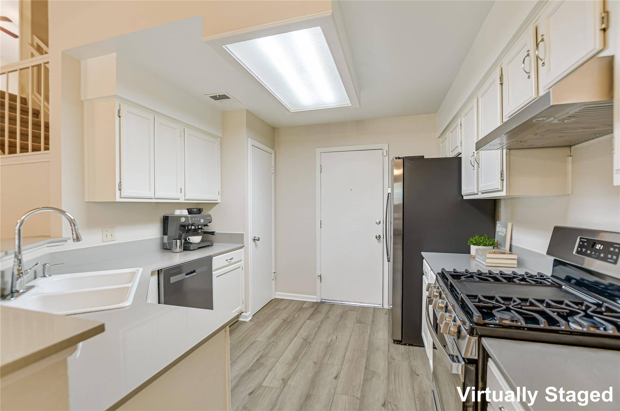 7010 Riverton DR, Austin, TX 78729