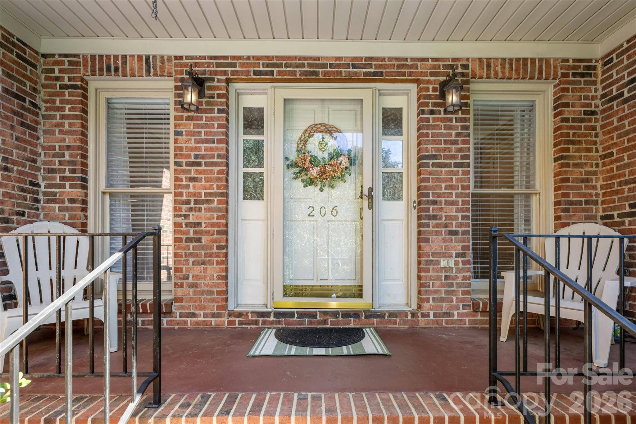 206 Woodridge DR, Belmont, NC 28012