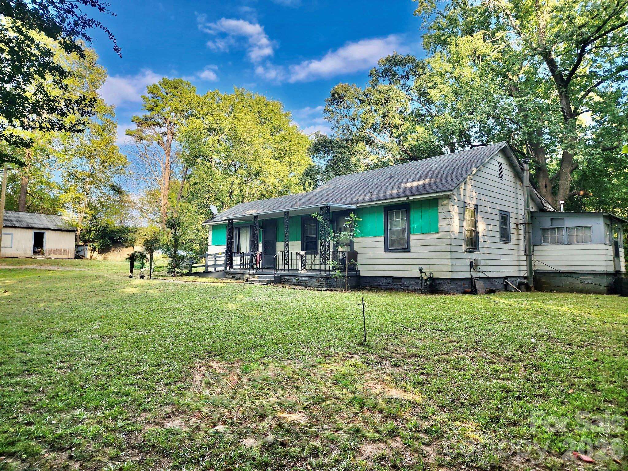 42 Sherwood CT NW #115 &116, Concord, NC 28027