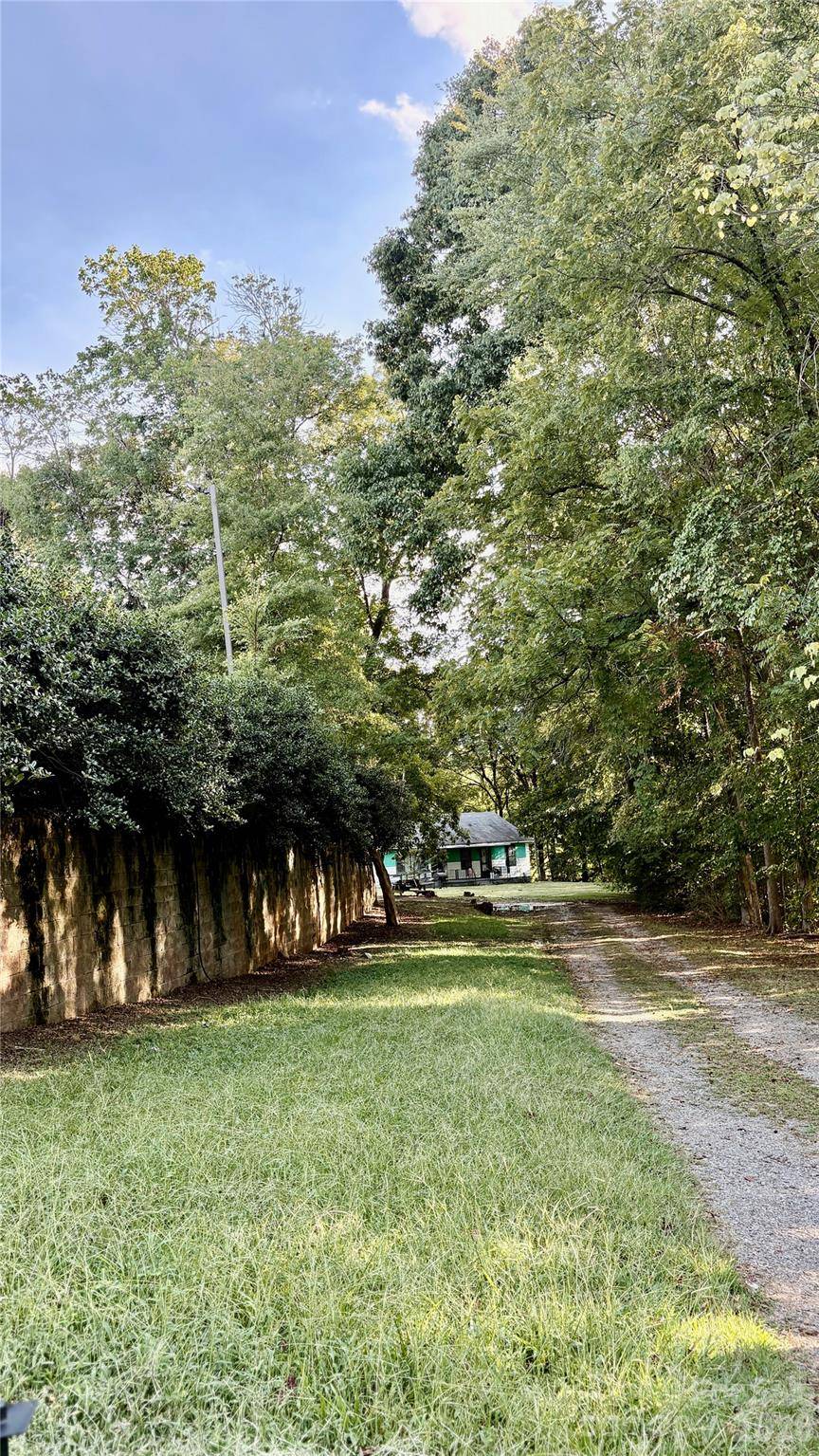 42 Sherwood CT NW #115 &116, Concord, NC 28027