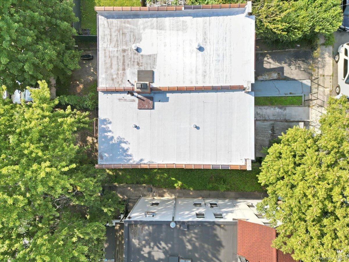 4814 Murdock AVE, Bronx, NY 10470