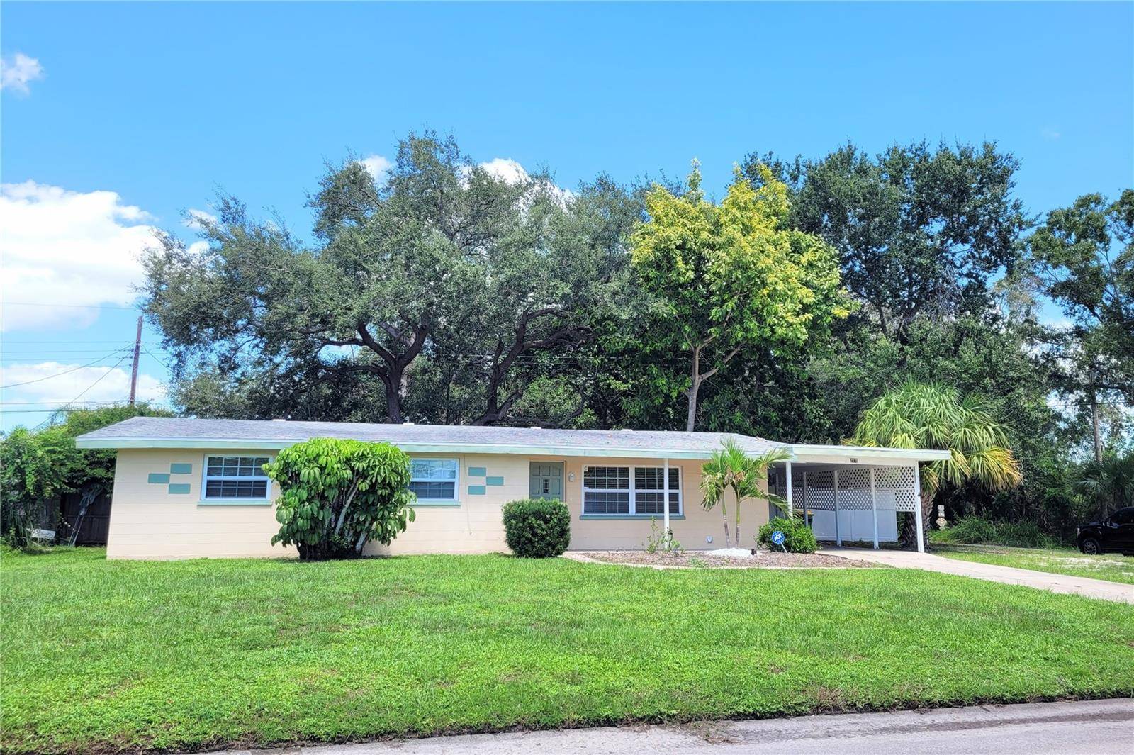 2975 LOUISE ST, Sarasota, FL 34237