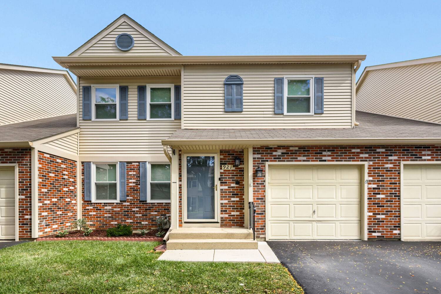 921 Perry DR #0, Algonquin, IL 60102