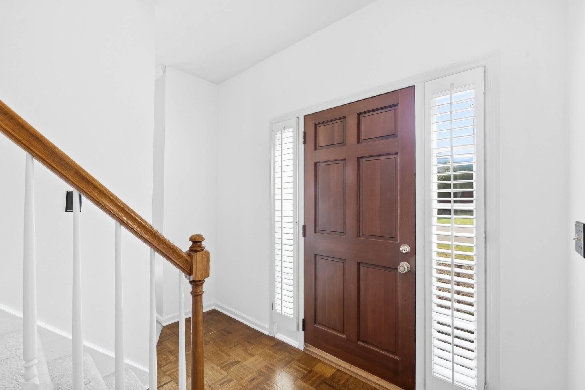 7305 River Park Dr, Nashville, TN 37221