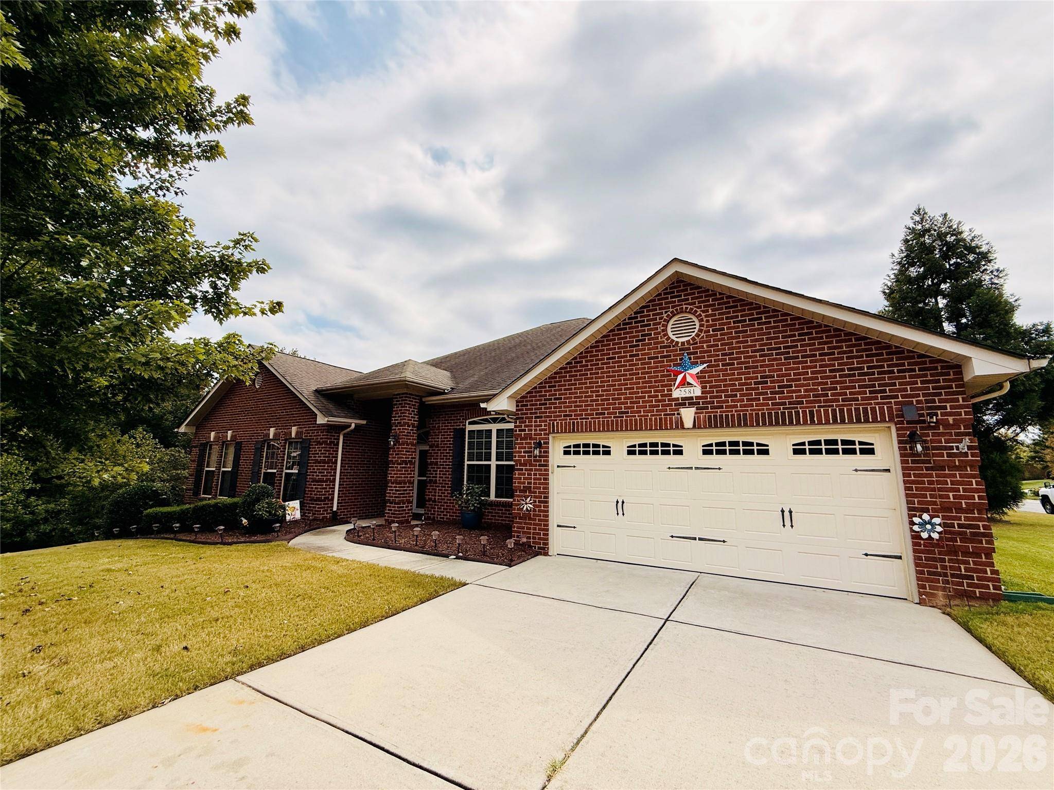 2581 Flintshire LN, Gastonia, NC 28056