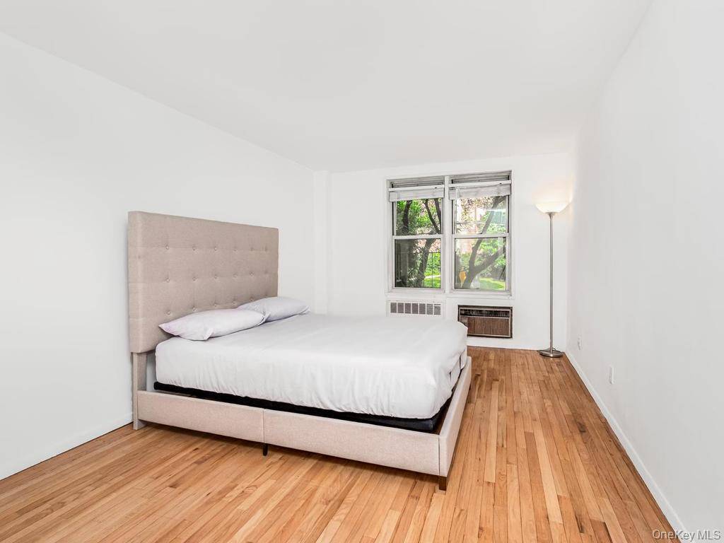 2736 Independence AVE #2E, Bronx, NY 10463