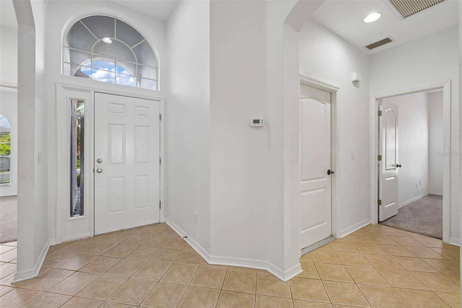 1810 MIRA LAGO CIR, Ruskin, FL 33570