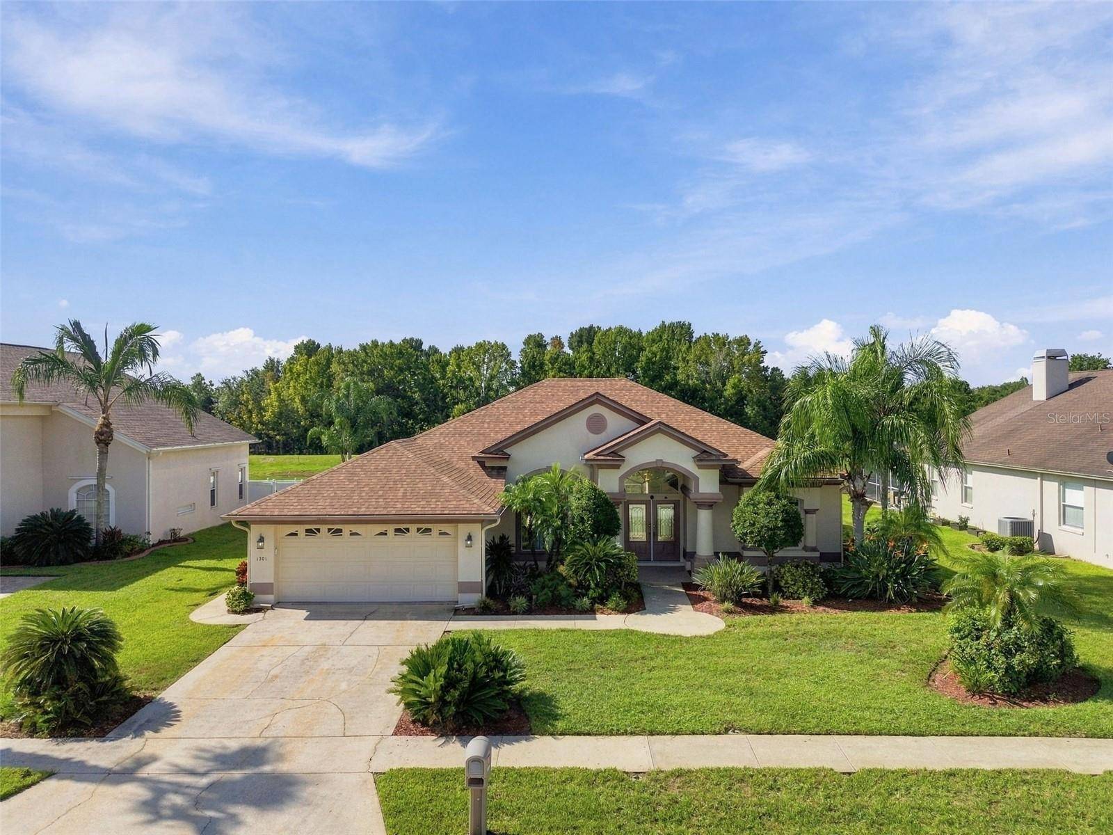 1301 FOX CHAPEL DR, Lutz, FL 33549