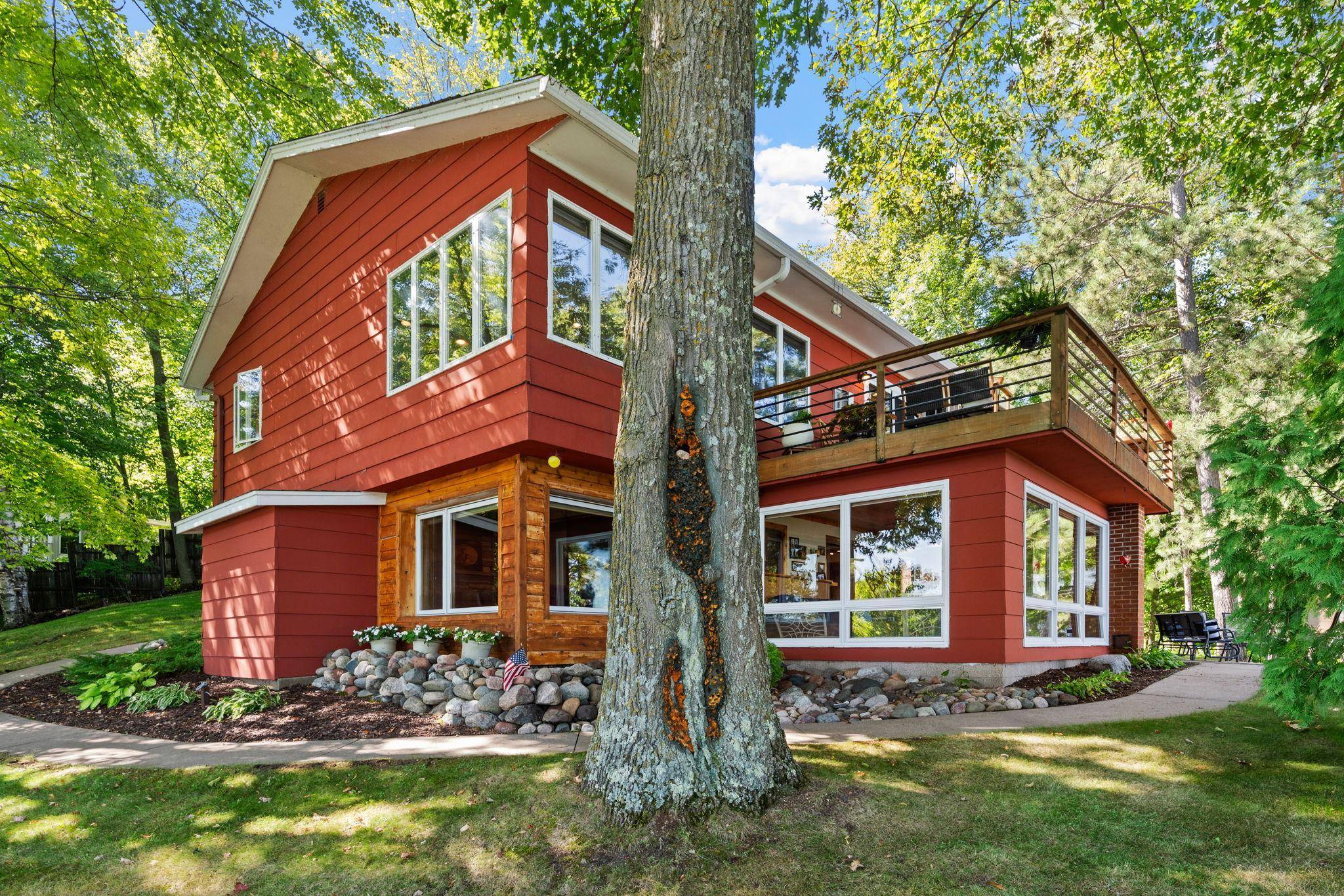 2090 Kendall LOOP, Mora, MN 55051