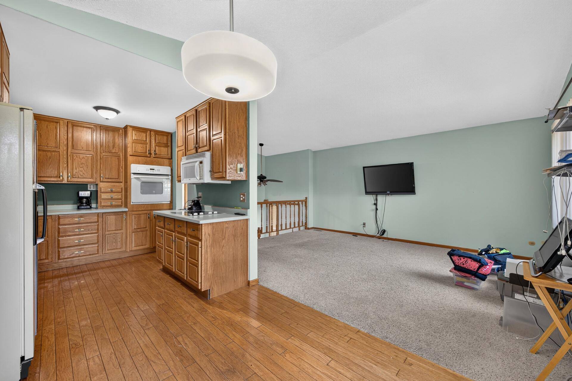 4513 Churchill ST, Shoreview, MN 55126