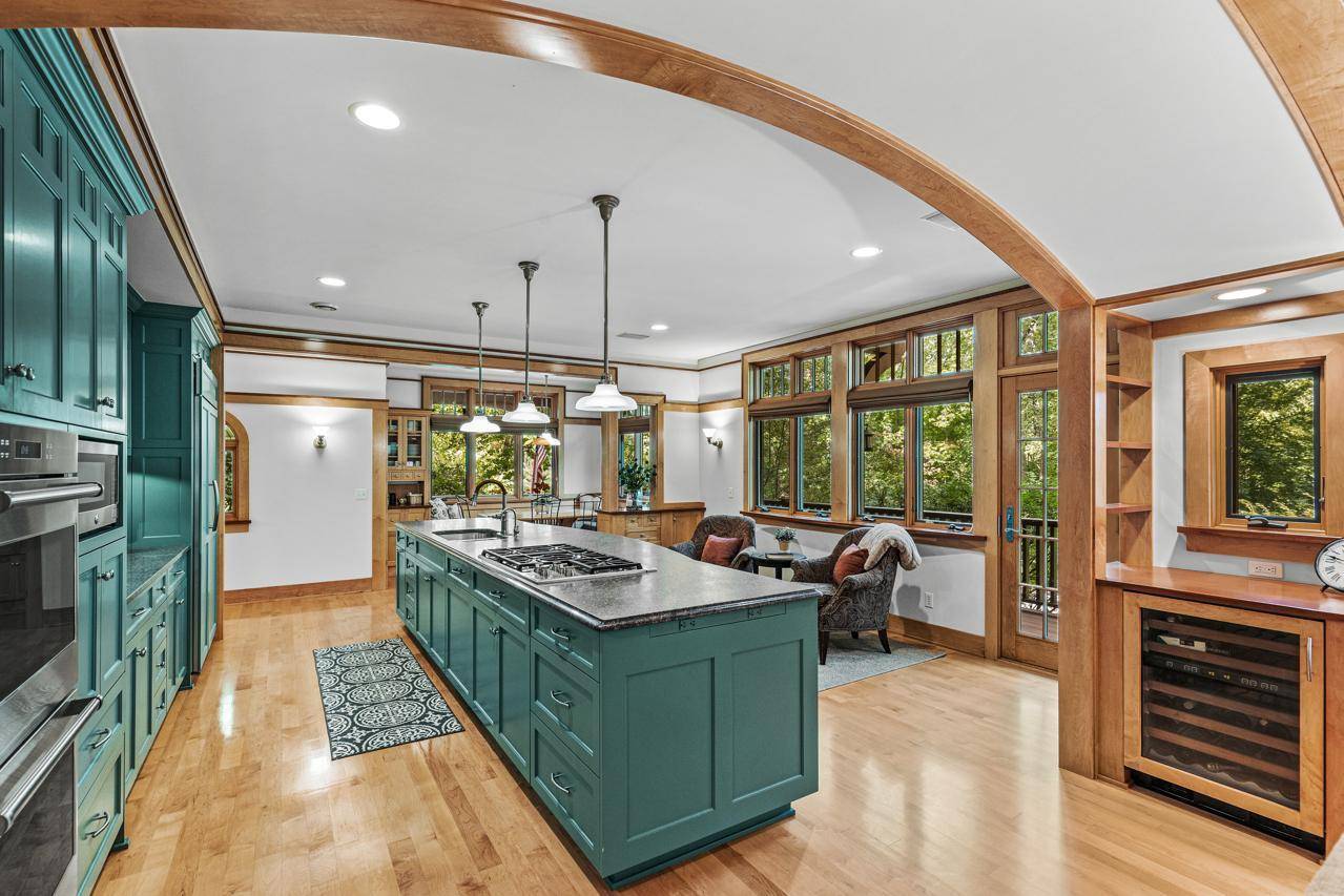 5955 Maple FRST, Minnetrista, MN 55364