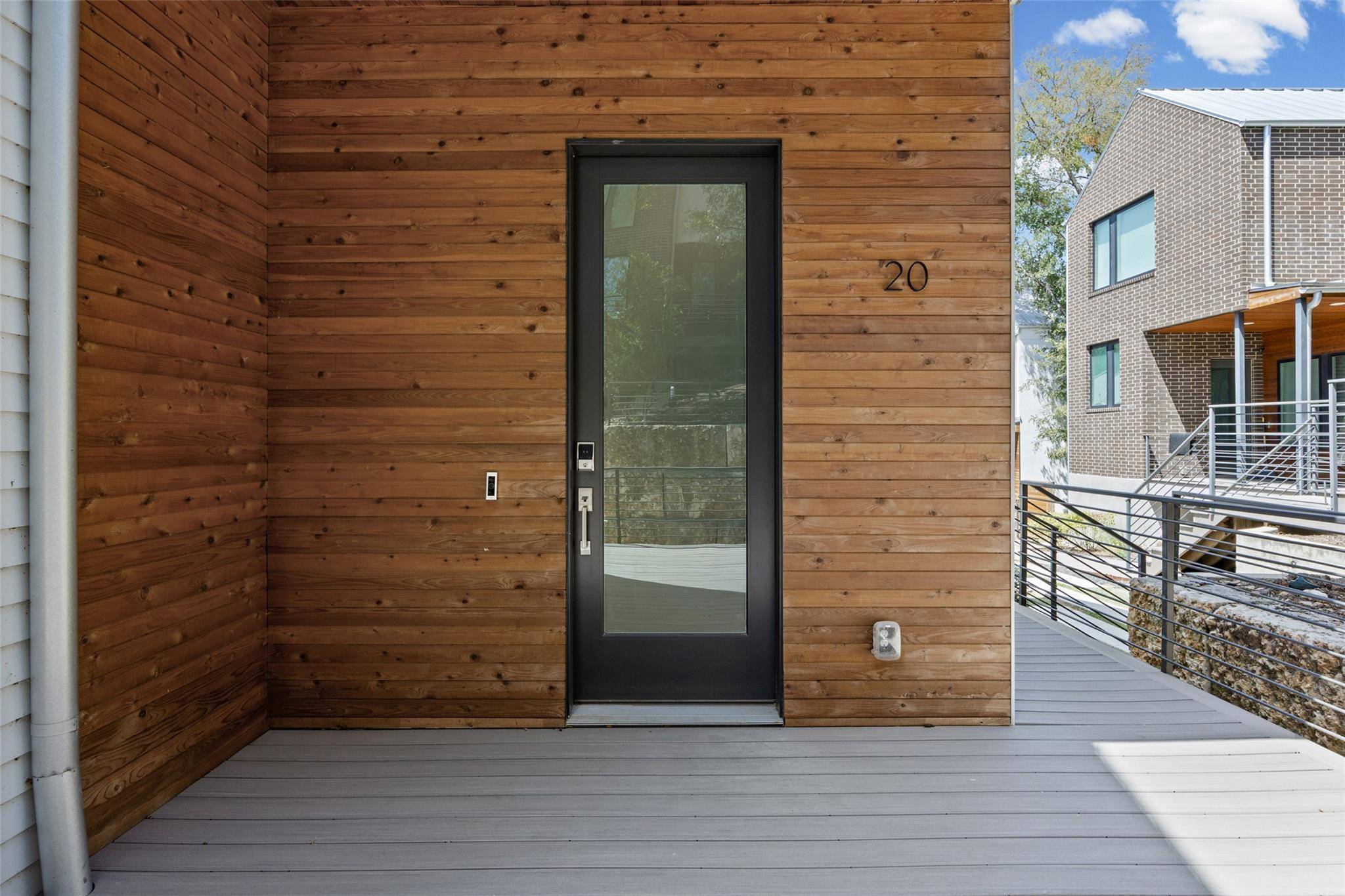 900 S 2nd ST #20, Austin, TX 78704