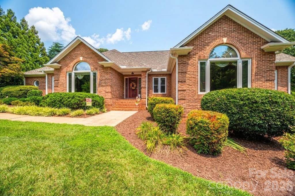 5023 Samuel Pinckney DR, Belmont, NC 28012