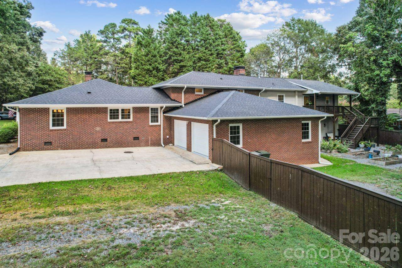 1729 Lumpkin CIR, Rock Hill, SC 29732