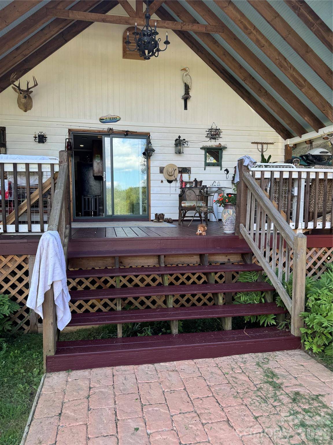 49 Ramsey RD, Marshall, NC 28753