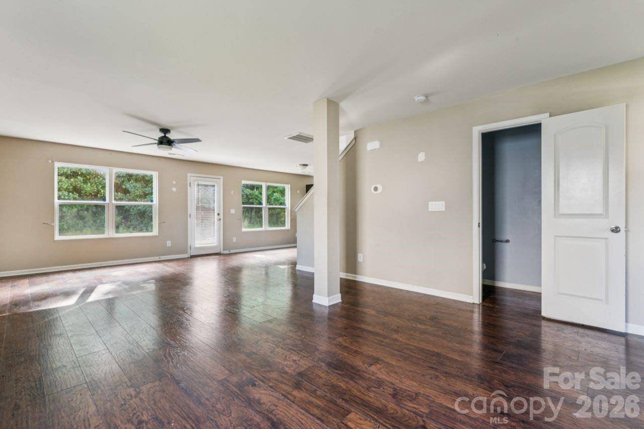 107 Berrybeth CIR, China Grove, NC 28023