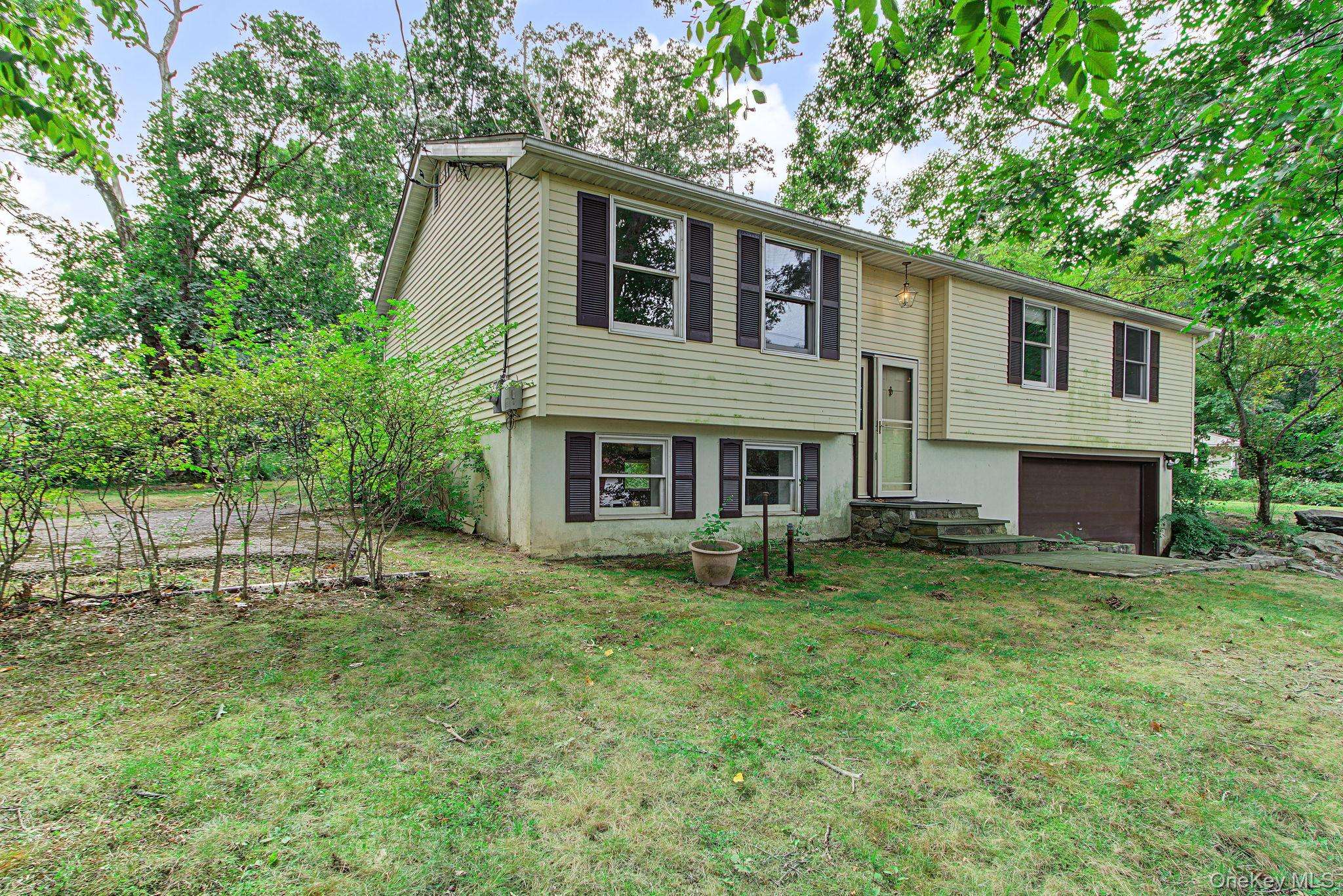 47 Jean DR, Cortlandt Manor, NY 10567
