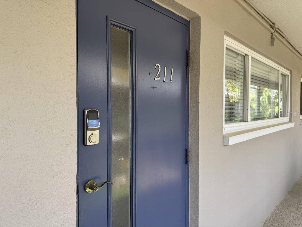 212 S CHURCH AVE #211, Tampa, FL 33609