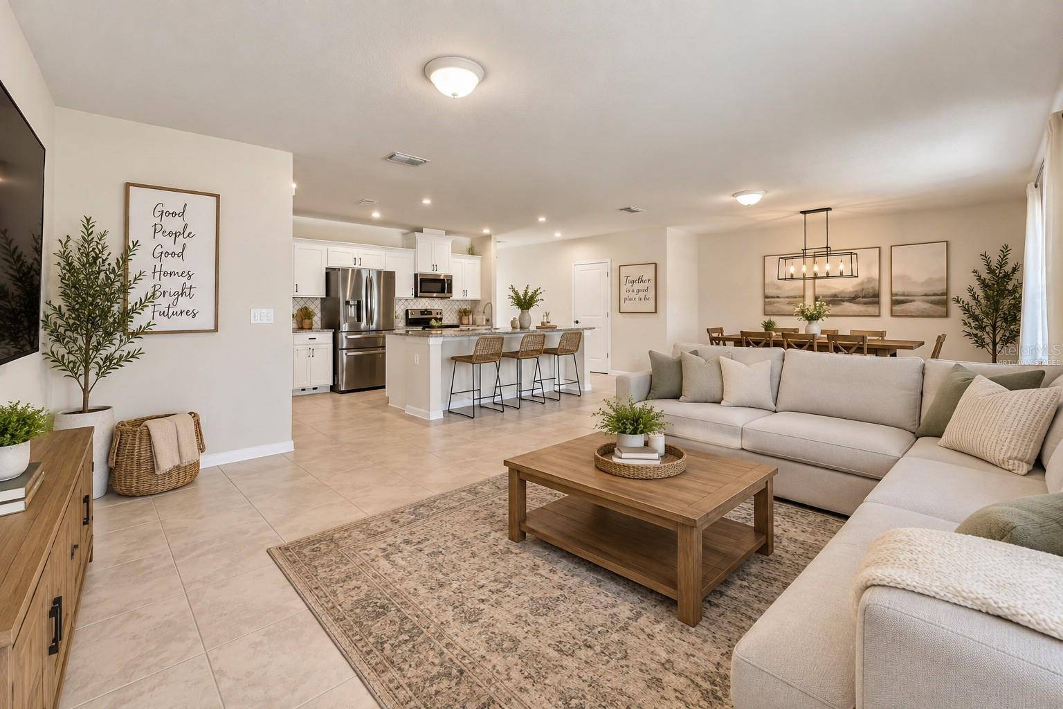 10646 HAWKS LANDING DR, Land O Lakes, FL 34638
