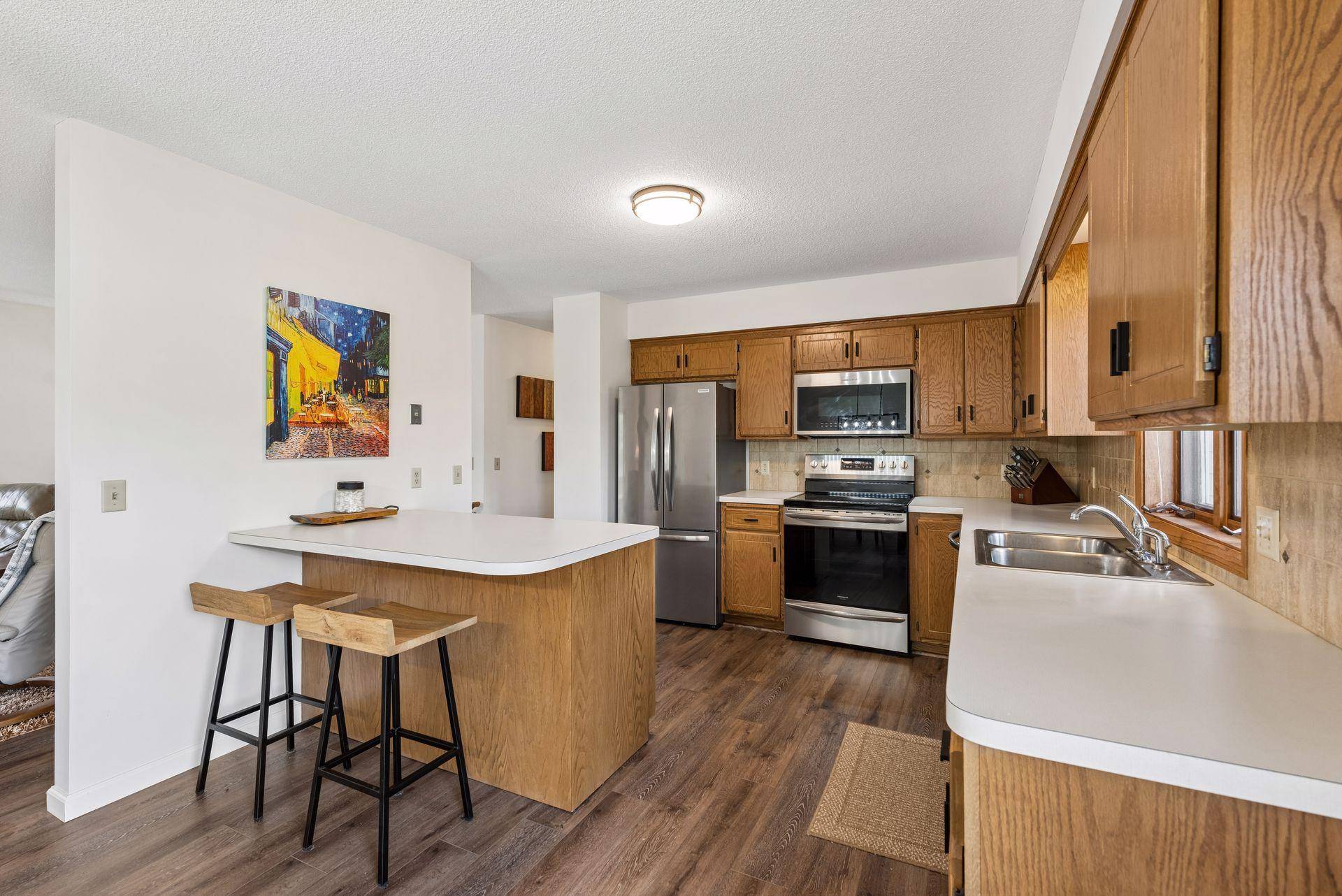 605 E 70th ST, Richfield, MN 55423