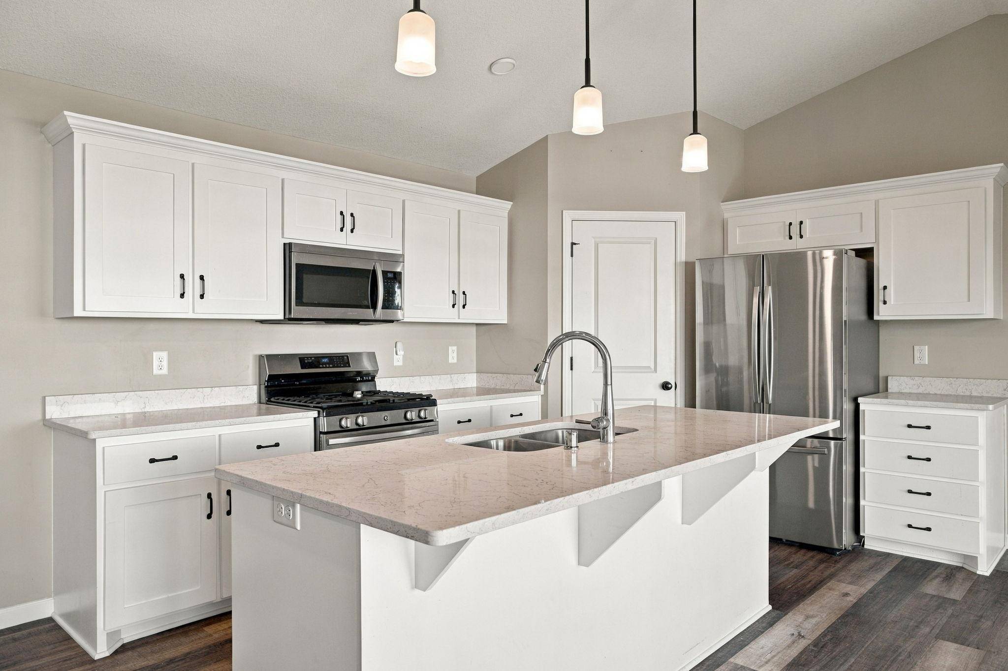 10097 Mississippi Dunes BLVD S, Cottage Grove, MN 55016