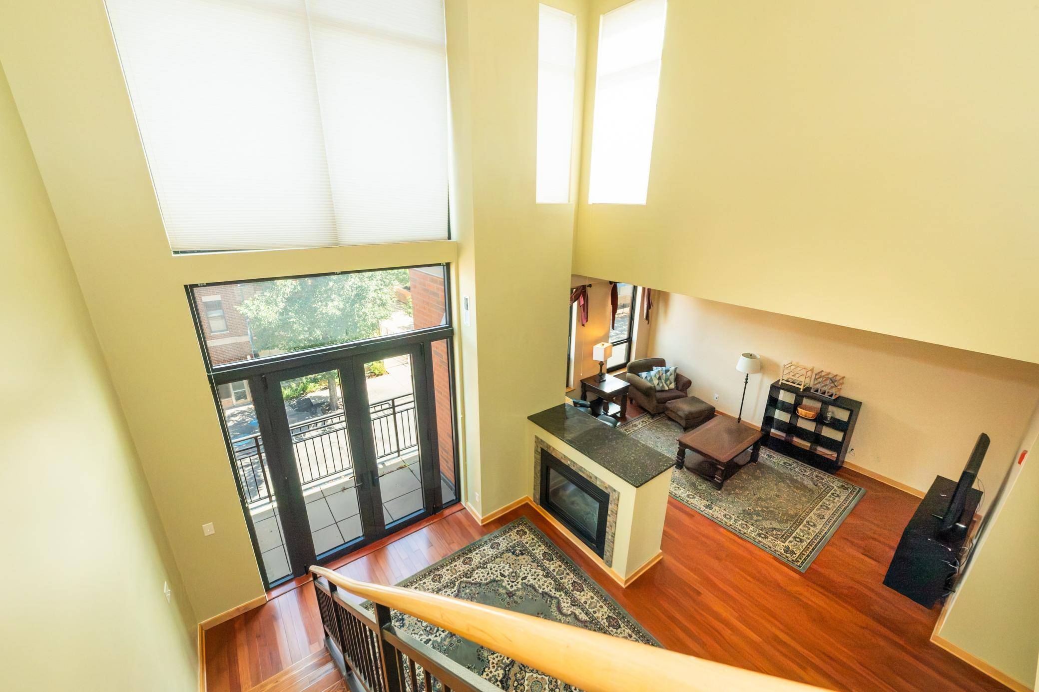9 W Franklin AVE #315, Minneapolis, MN 55404