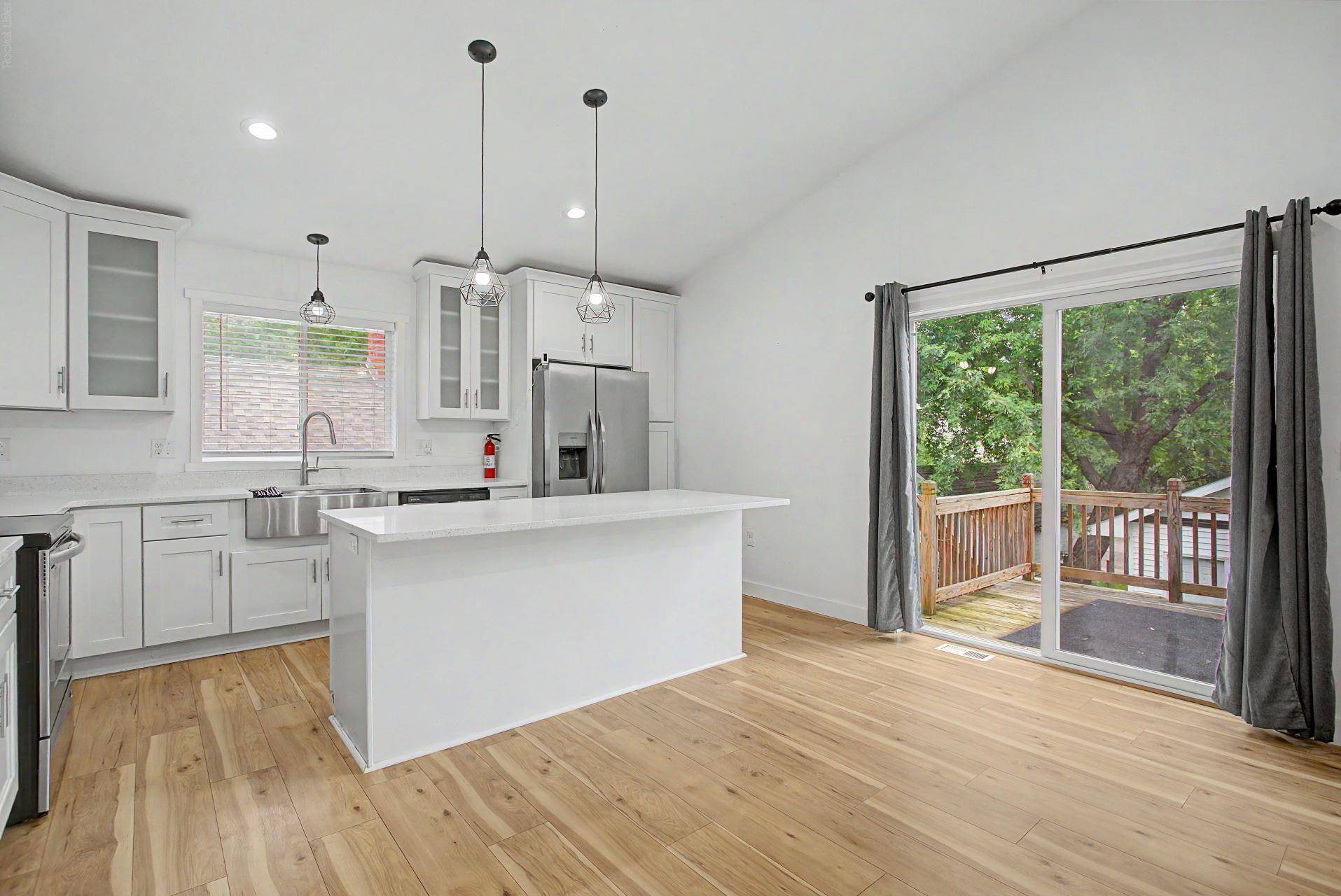 953 Wilson AVE, Saint Paul, MN 55106