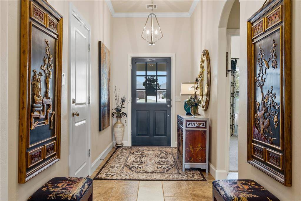 18613 Melogold DR, Edmond, OK 73012