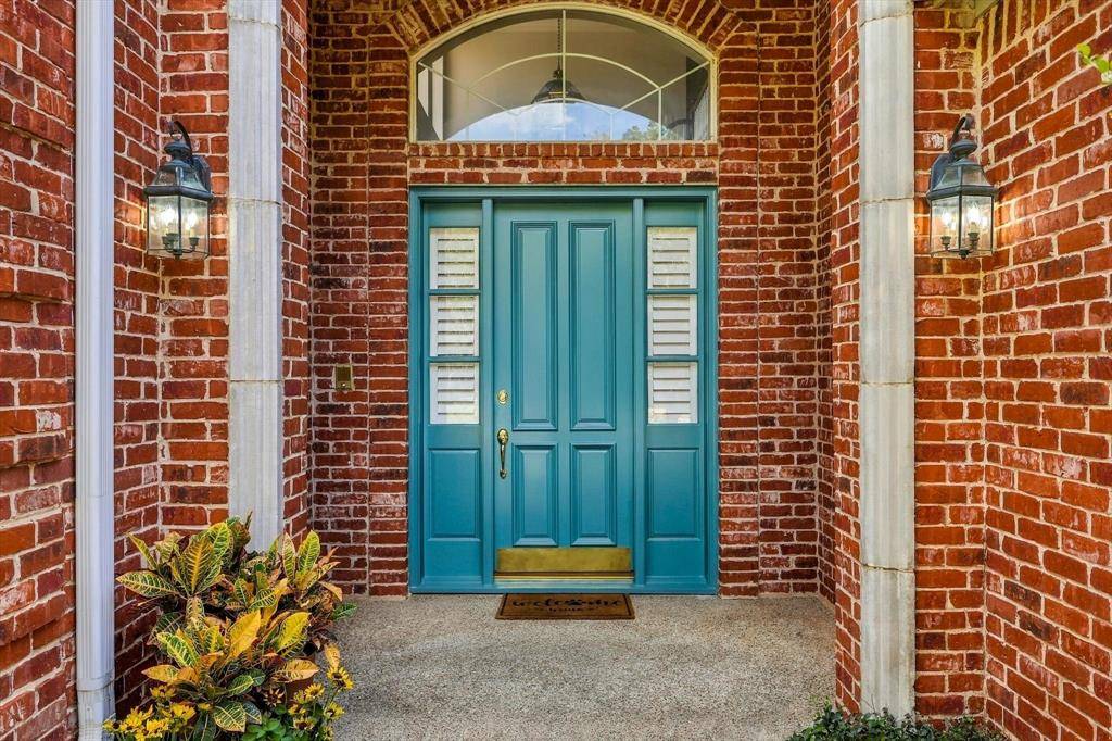 14762 Bedivere Court, Addison, TX 75254
