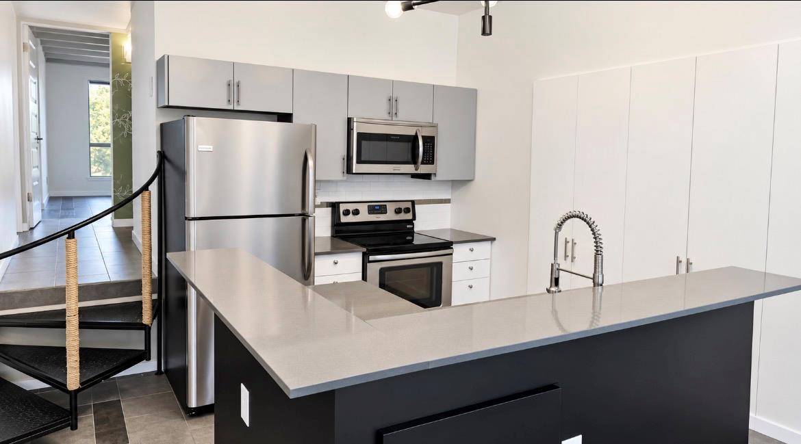 5802 Circulo DR #4D, Lago Vista, TX 78645